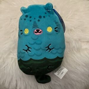 BRAND NEW STUFF ANIMAL! NWT! SMOKE FREE HOME!